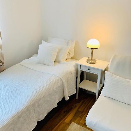 Top Renoviertes Apartement In Bester Lage Von Homburg- 5 Fussminuten Zur Uniklinik Homburg  Kültér fotó